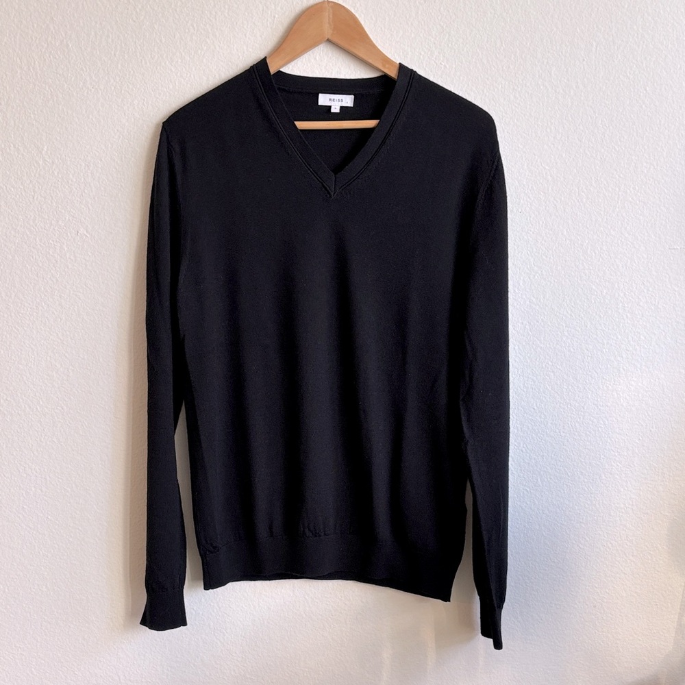 Reiss Men's Black V-Neck Sweater 100% Wool Size Large